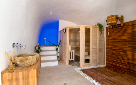 Spa: piscina calefactada, saunas, baño turco...